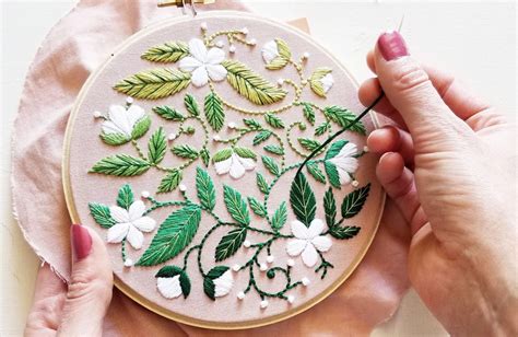 Can You Embroider Over Embroidery? A Discussion on Craftsmanship and Creativity